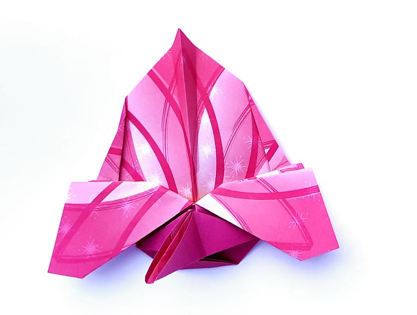 Origami Blushing Heart Flower