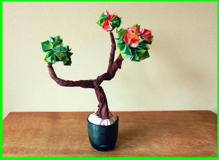 Bonsai origami plant with flower buds