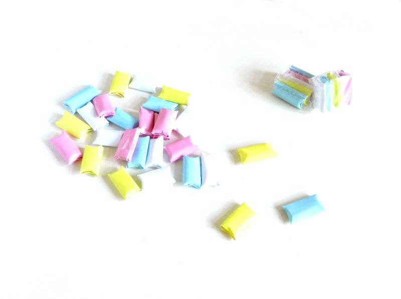 Origami chewing gum
