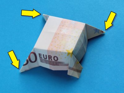 de eiffeltoren van geld vouwen