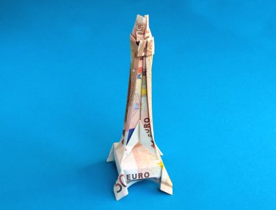 origami geldmodel van de eiffeltoren uit Frankrijk origami geldmodel van de eiffeltoren uit Frankrijk