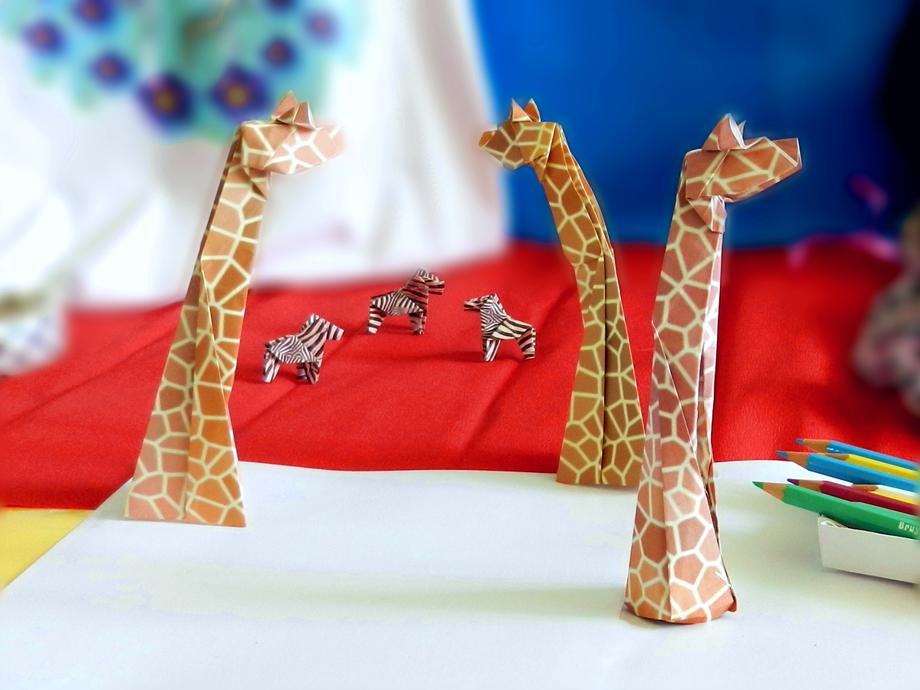 Origami giraffe beeldjes