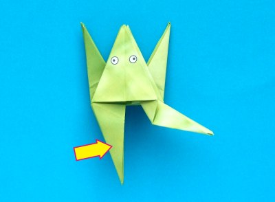 jumping origami frog folding instructions