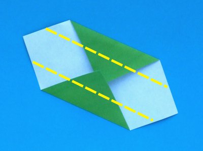 instructions for the leaf of an origami lily