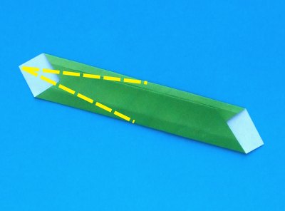 instructions for the leaf of an origami lily