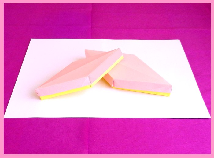 origami speksnoep doosje van papier