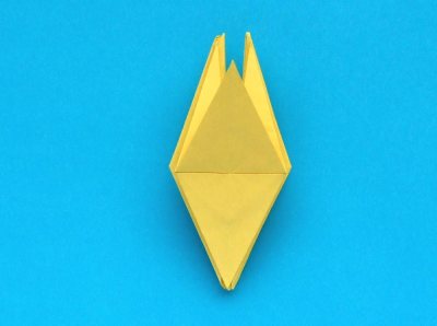 step by step origami narcissus folding instructions