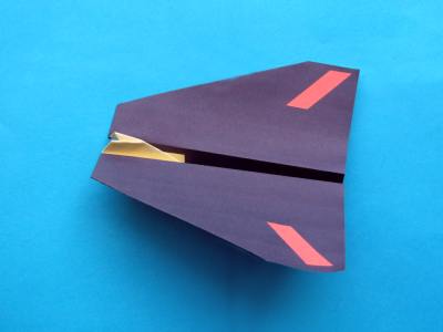 vliegtuigje van papier (model mijnenveger)