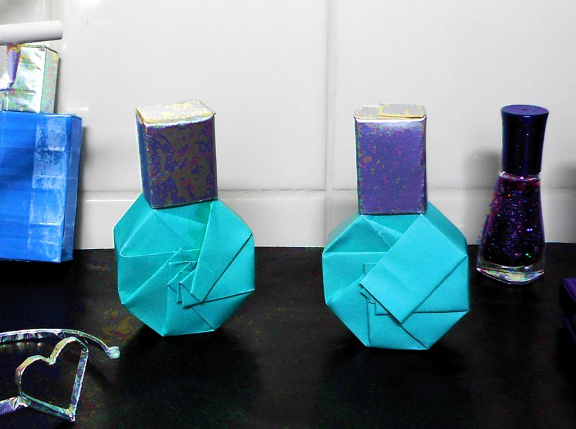 Origami round perfume bottles