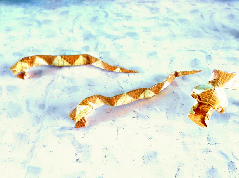 Origami snakes