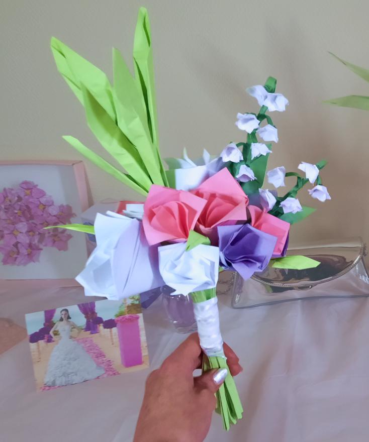 Paper wedding bouquet
