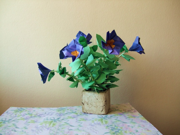 origami petunia