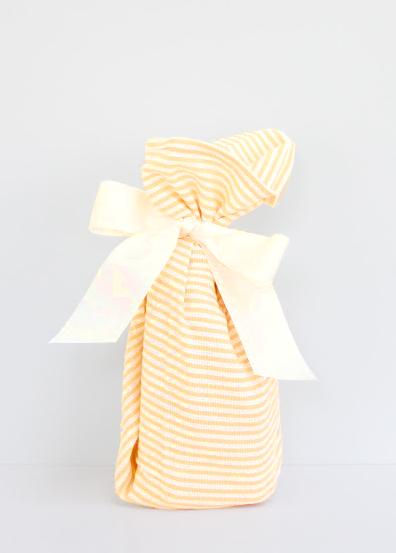Hand towel gift wrap