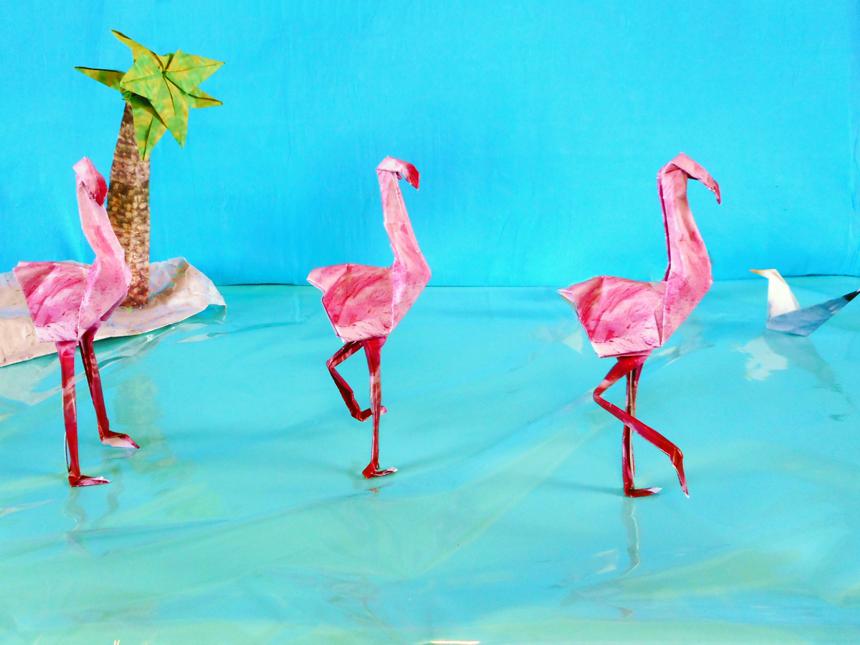 Origami Flamingo's