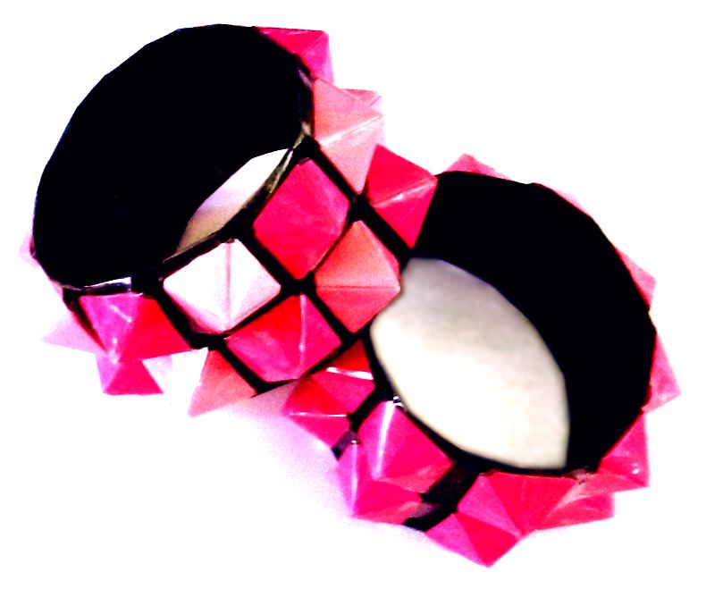 Armbanden met roze studs Armbanden met roze studs