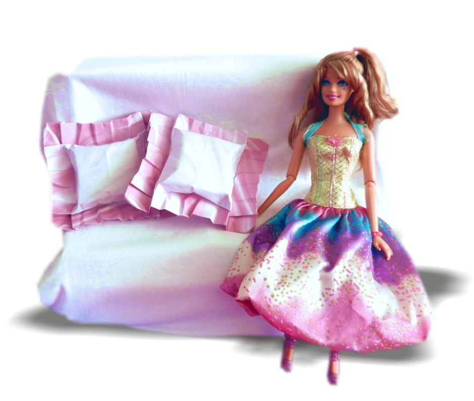 Dollhouse couch
