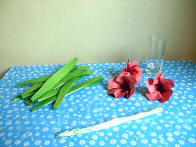 Origami Amaryllis maken