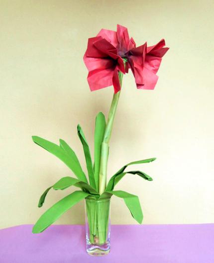 Origami Amaryllis