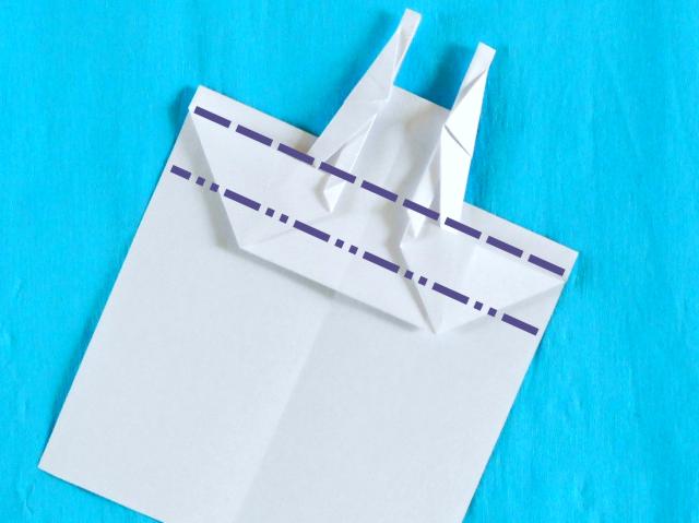 Fold an Origami Apron Fold an Origami Apron