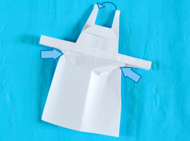 Fold an Origami Apron Fold an Origami Apron