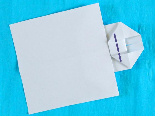 Fold an Origami Apron Fold an Origami Apron