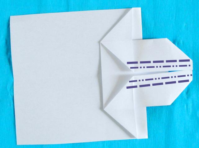 Fold an Origami Apron Fold an Origami Apron