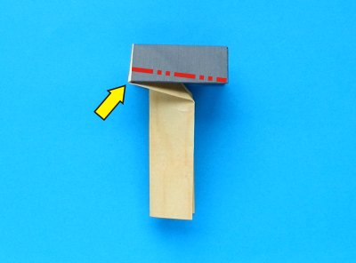 een hakbijl van papier knutselen een hakbijl van papier knutselen