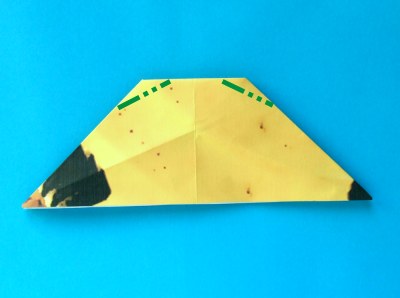 diagrams for folding an origami banana