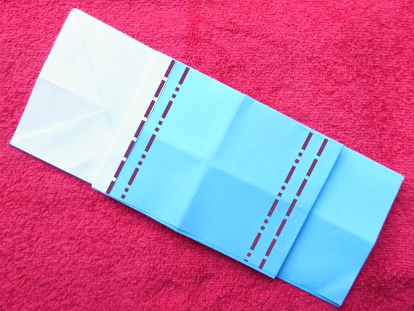 Fold an Origami bed Fold an Origami bed