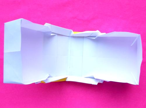 Make a paper Origami birdhouse