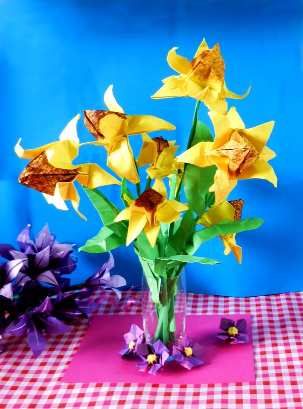 Origami Black Eyed Susan flowers Origami Black Eyed Susan flowers