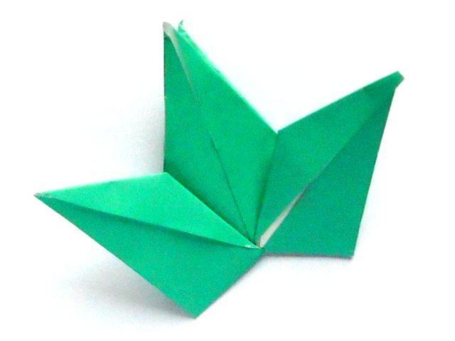Make Origami Bleeding Hearts Make Origami Bleeding Hearts