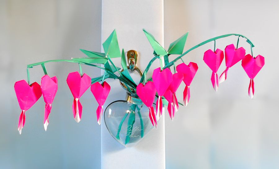 Origami Bleeding Hearts Origami Bleeding Hearts