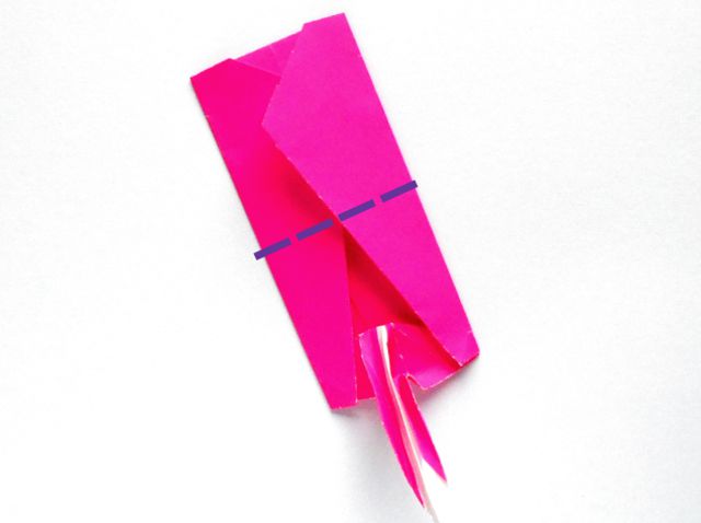 Make Origami Bleeding Hearts Make Origami Bleeding Hearts