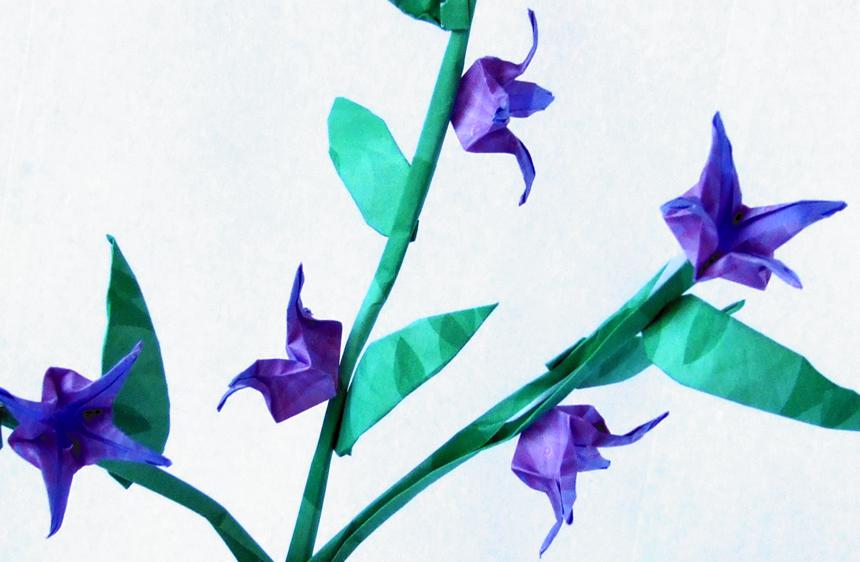 Origami pointy flowers