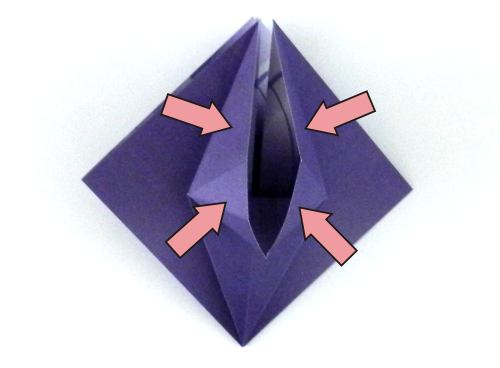 Fold an Origami Iris Flower Fold an Origami Iris Flower