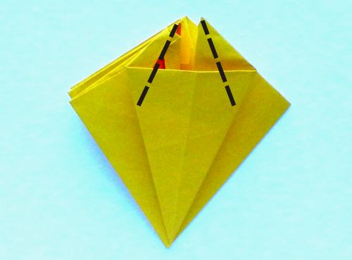 Fold an Origami Narcissus flower Fold an Origami Narcissus flower