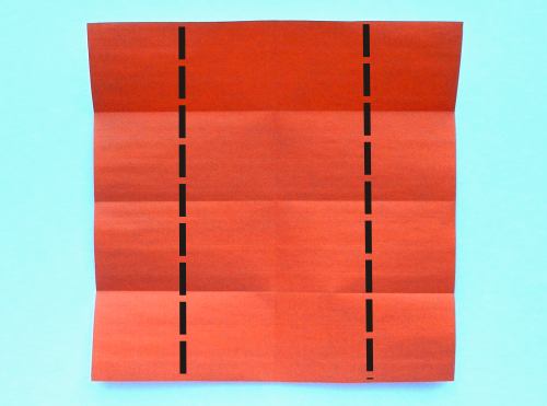 Fold an Origami Narcissus flower Fold an Origami Narcissus flower