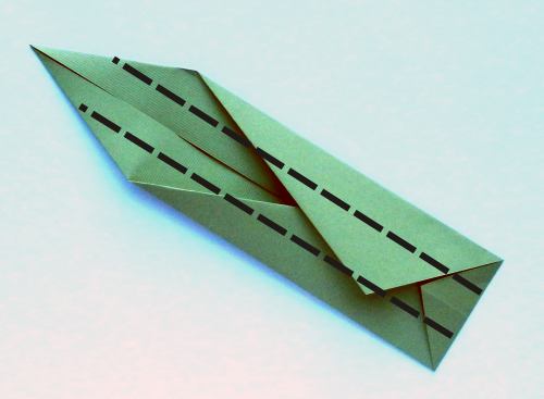Fold an Origami Narcissus flower Fold an Origami Narcissus flower