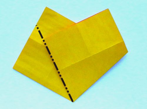 Fold an Origami Narcissus flower Fold an Origami Narcissus flower