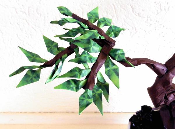 Bonsai Origami branche with leaves Bonsai Origami branche with leaves