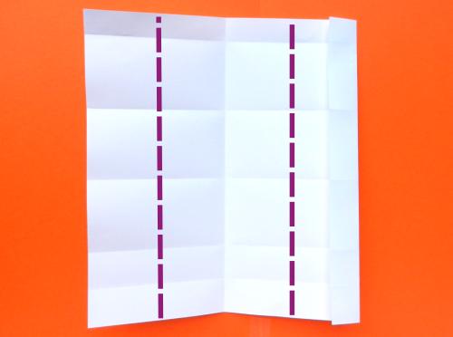 Bowling kegels van papier maken Bowling kegels van papier maken