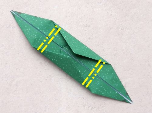uitleg om een Brachiosaurus Dino van papier te maken uitleg om een Brachiosaurus Dino van papier te maken