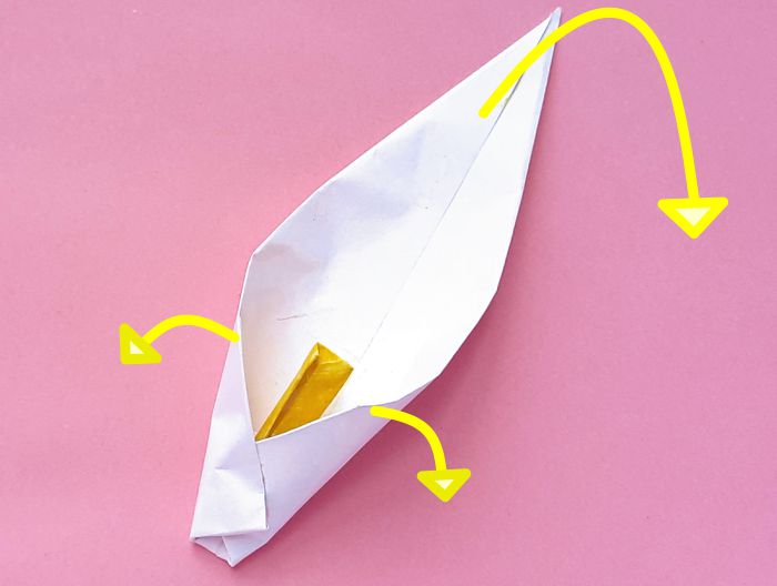 Make Origami Calla Lilies