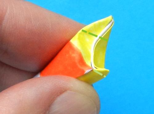 Candy Corn snoepjes maken van papier