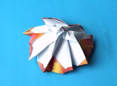 making an origami card