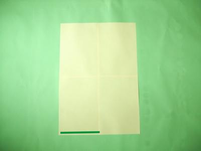 een origami kaartenrek een origami kaartenrek