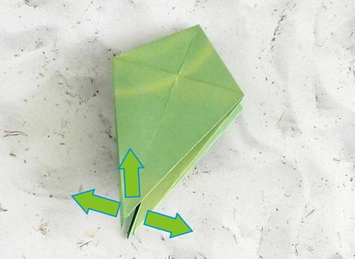 Origami Carrot Gift Box tutorial