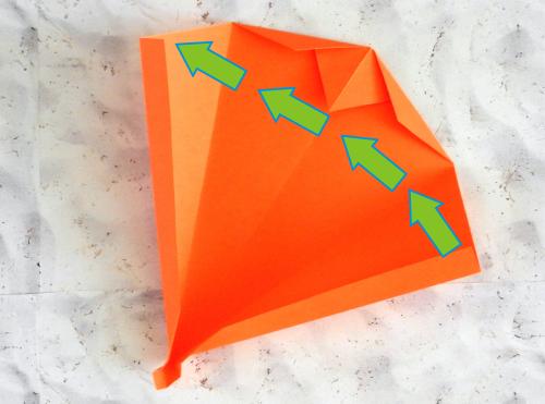 Origami Carrot Gift Box tutorial
