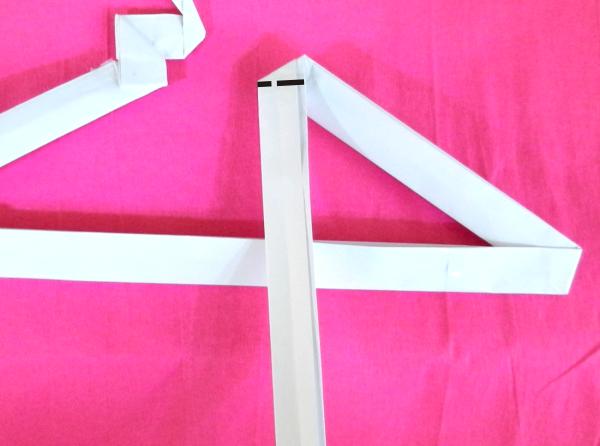 Make Origami clothes hangers Make Origami clothes hangers